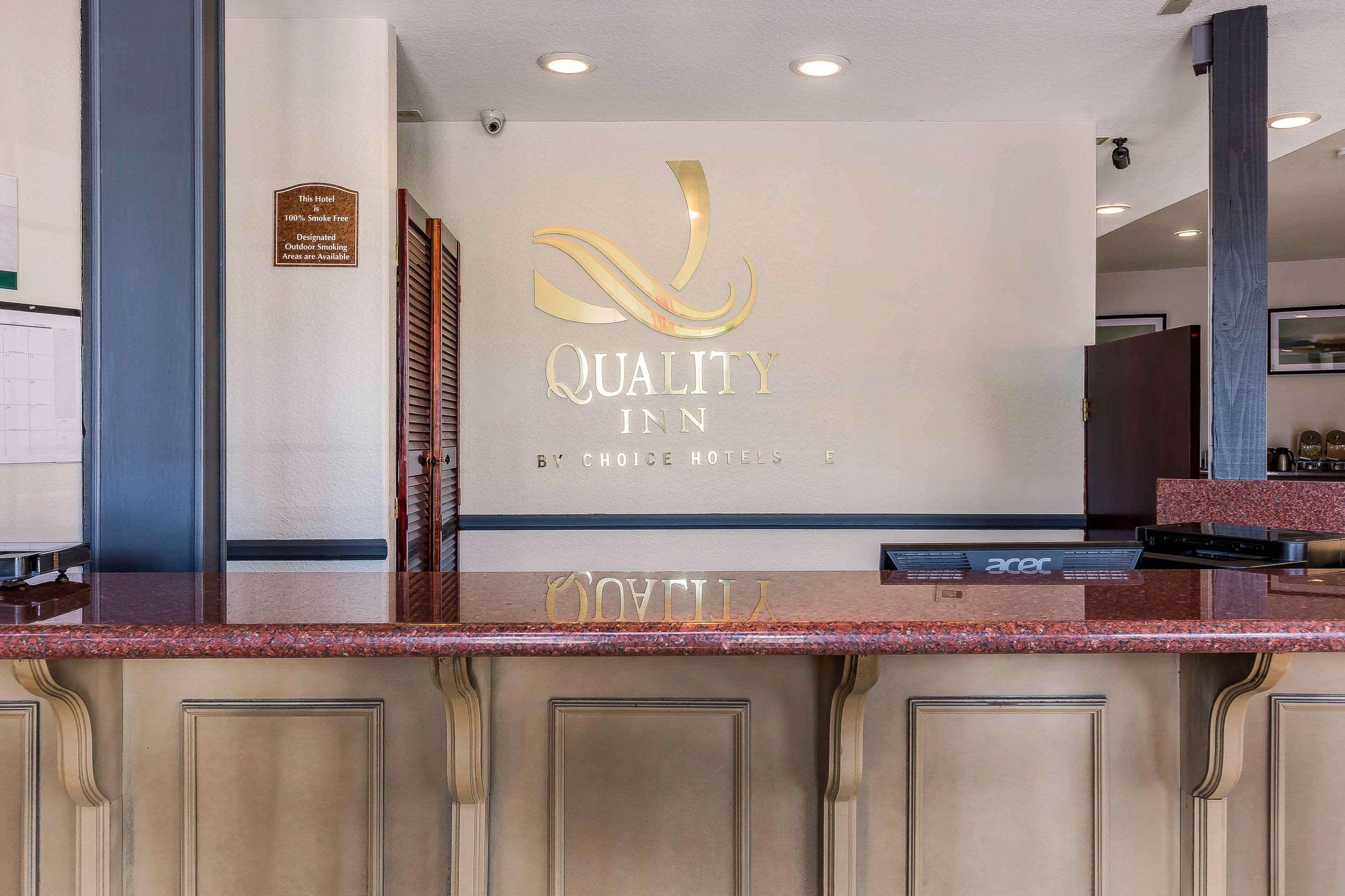 Quality Inn Fallbrook I-15 Exteriér fotografie