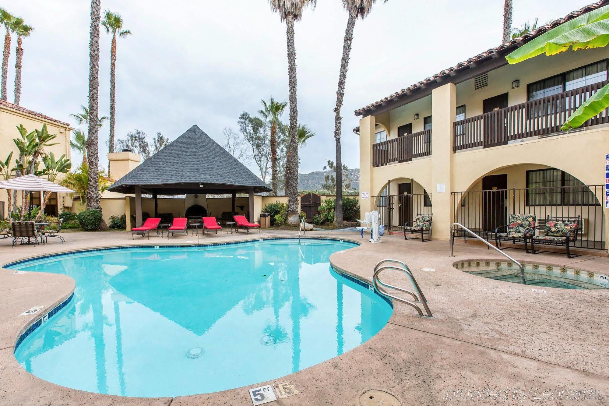 Quality Inn Fallbrook I-15 Exteriér fotografie
