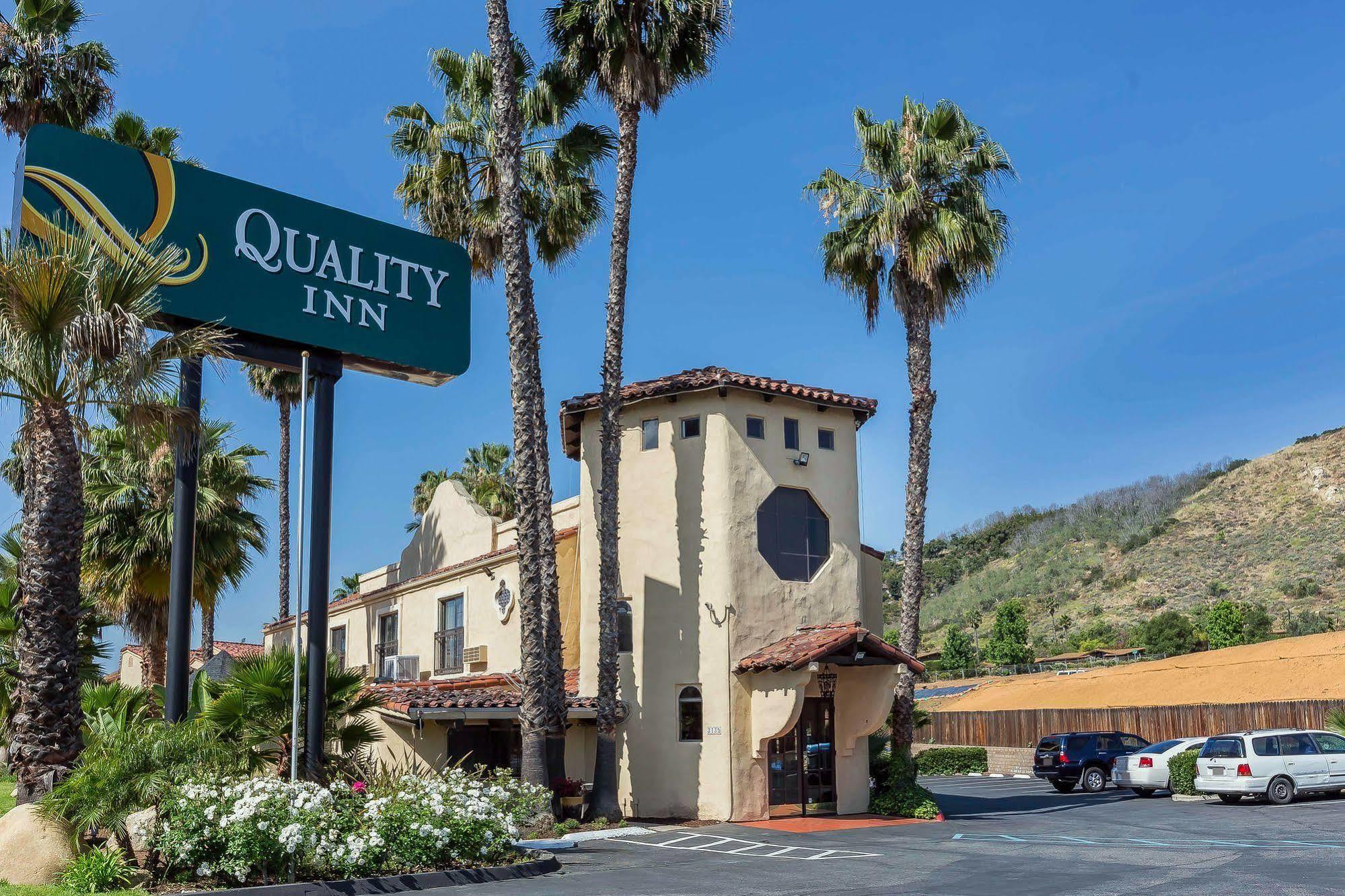 Quality Inn Fallbrook I-15 Exteriér fotografie